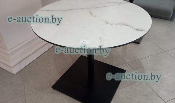 Стол круглый светлый (900мм) №4