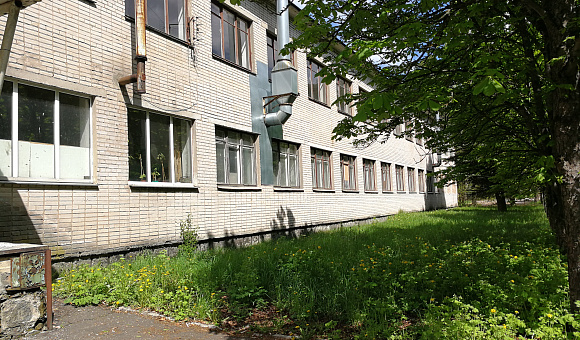 Здание учебного корпуса в г. Бобруйске, площадью 1911.5м²
