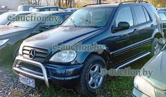 Mercedes-Benz ML 320, 1998