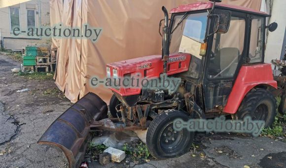 МАШИНА ПОГРУЗОЧНО-УБОРОЧНАЯ МПУ-320 НА БАЗЕ ТРАКТОРА «БЕЛАРУС-320.4»