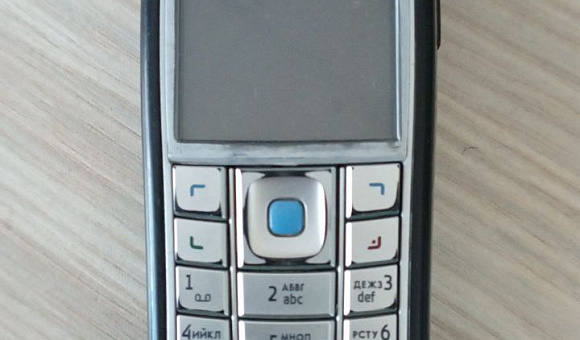 Мобильный телефон Nokia 6230i