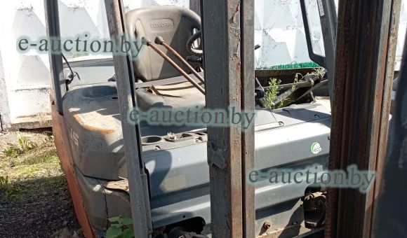 Автопогрузчик Toyota 62-8 FD15