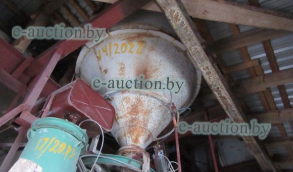 Расходный бункер цемента на 10т