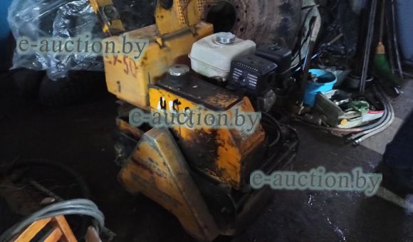 Каток вибрационный DVH-550L