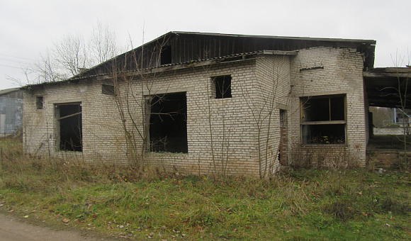 Здание холодильника вблизи д. Ободовцы (Вилейский район), площадью 424.4 м²