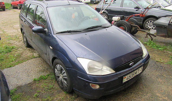 Ford Focus, 2001