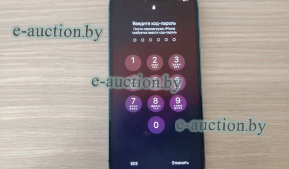 Смартфон iPhone 13