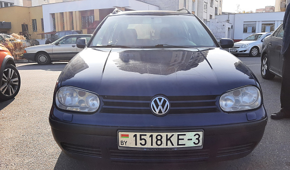 Volkswagen Golf, 2001