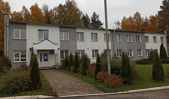 Здание административного корпуса в гп Ореховск (Оршанский район), площадью 760.3 м²