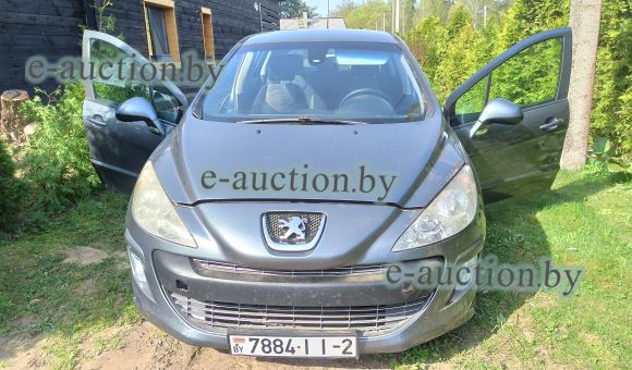 1/2 доля в праве собственности на автомобиль Peugeot 308, 2008