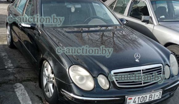 Mercedes-Benz E320, 2004