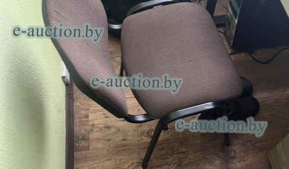 Стул офисный