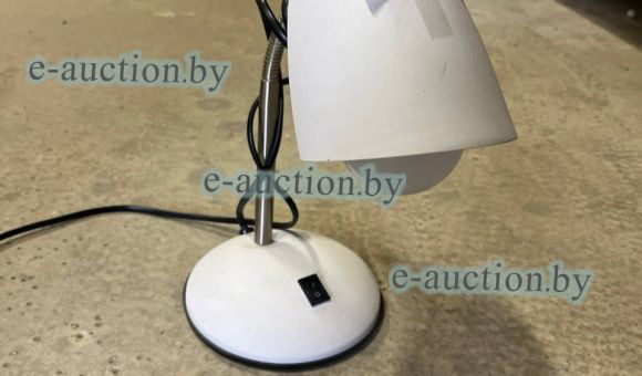 Светильник настольный