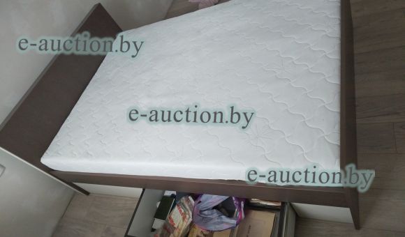 Кровать двухспальная 
