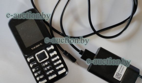 Мобильный телефон Texet с зарядкой