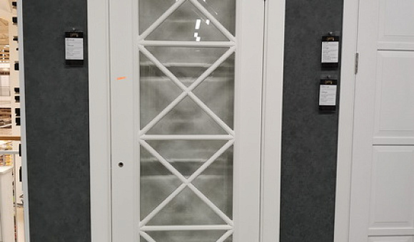 Дверь деревянная модель Прато ДО с коробкой №6