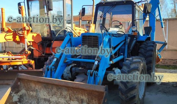 Экскаватор-погрузчик ЭО 2626-01, 2009