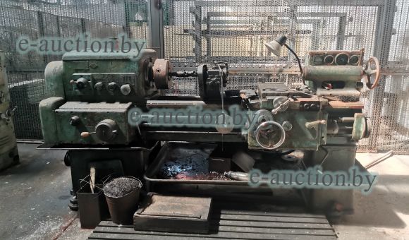 Токарно-винторезный станок 1К62