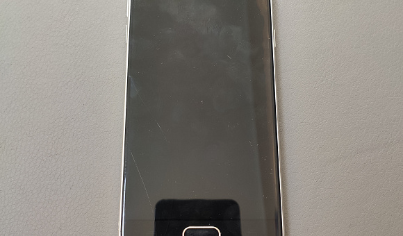 Мобильный телефон Samsung Galaxy A5
