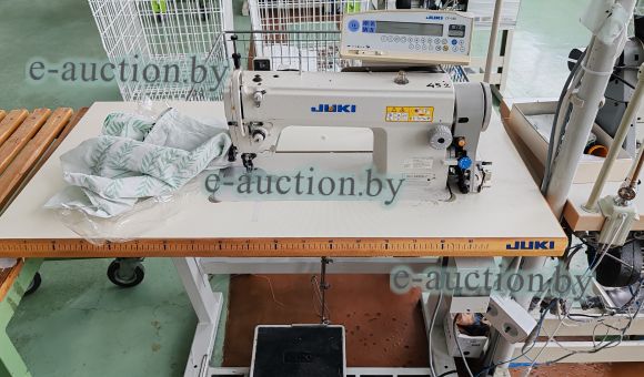 Одноигольная прямострочная швейная машина JUKI DLU-5490N-7