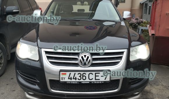 Легковой автомобиль Volkswagen Touareg, 2008