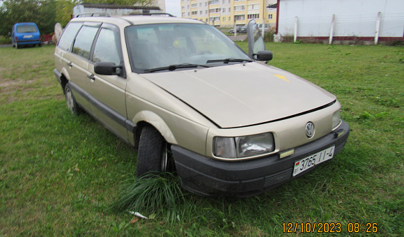 Volkswagen Passat, 1990