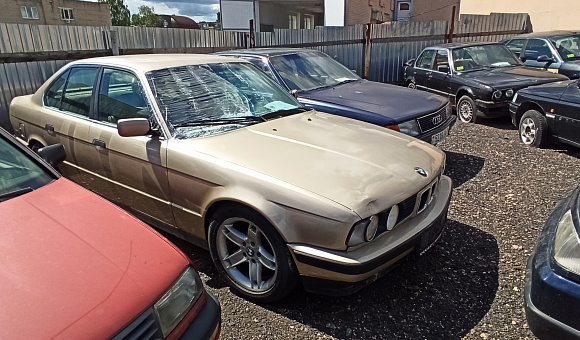 BMW 520i, 1992