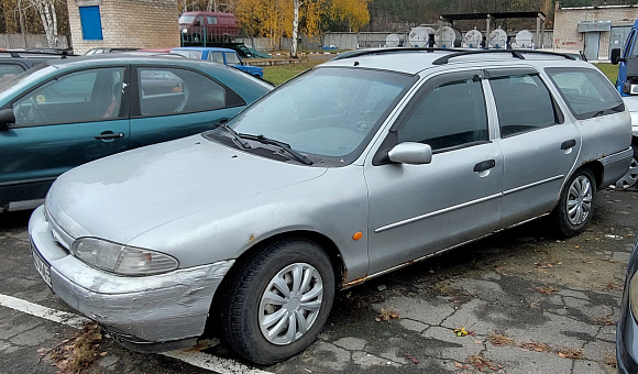 Ford Mondeo, 1996