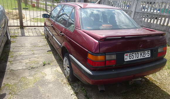 Volkswagen Passat, 1988