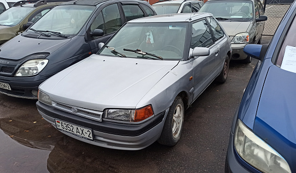 Mazda 323, 1991