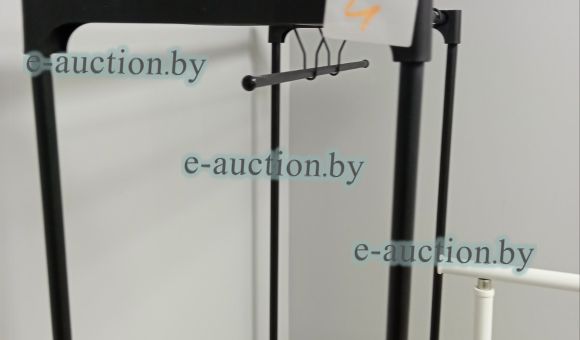 Стойка для одежды №3