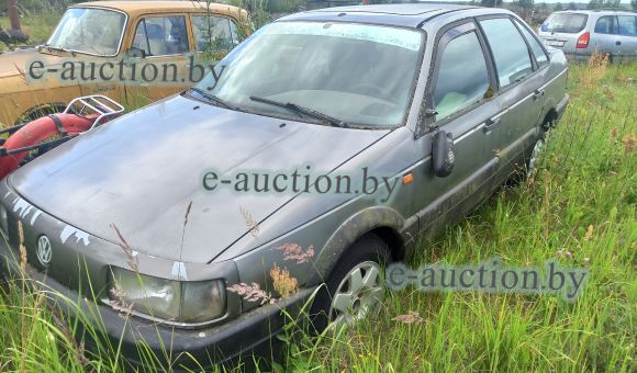 Volkswagen Passat, 1988