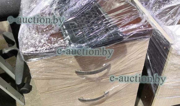 Тумбочка с 3-мя шуфлядами коричнево-бежевая №9