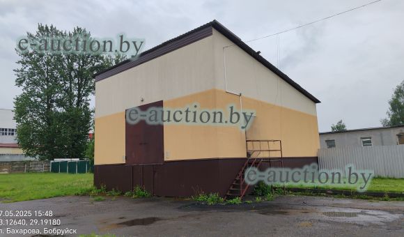1/4 доля в праве собственности на склад в г. Бобруйске, площадью 98.8м²