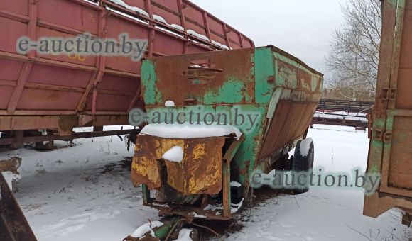 Раздатчик смеситель кормов РСК-12