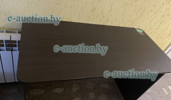 Стол письменный