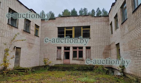 Здание бывшего детского сада в гп Ореховск (Оршанский район), площадью 1964.5 м²