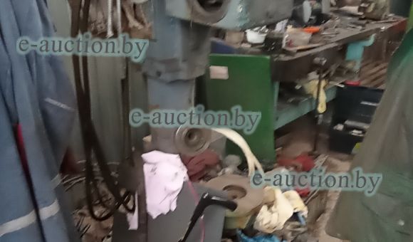 Станок вертикально-сверлильный