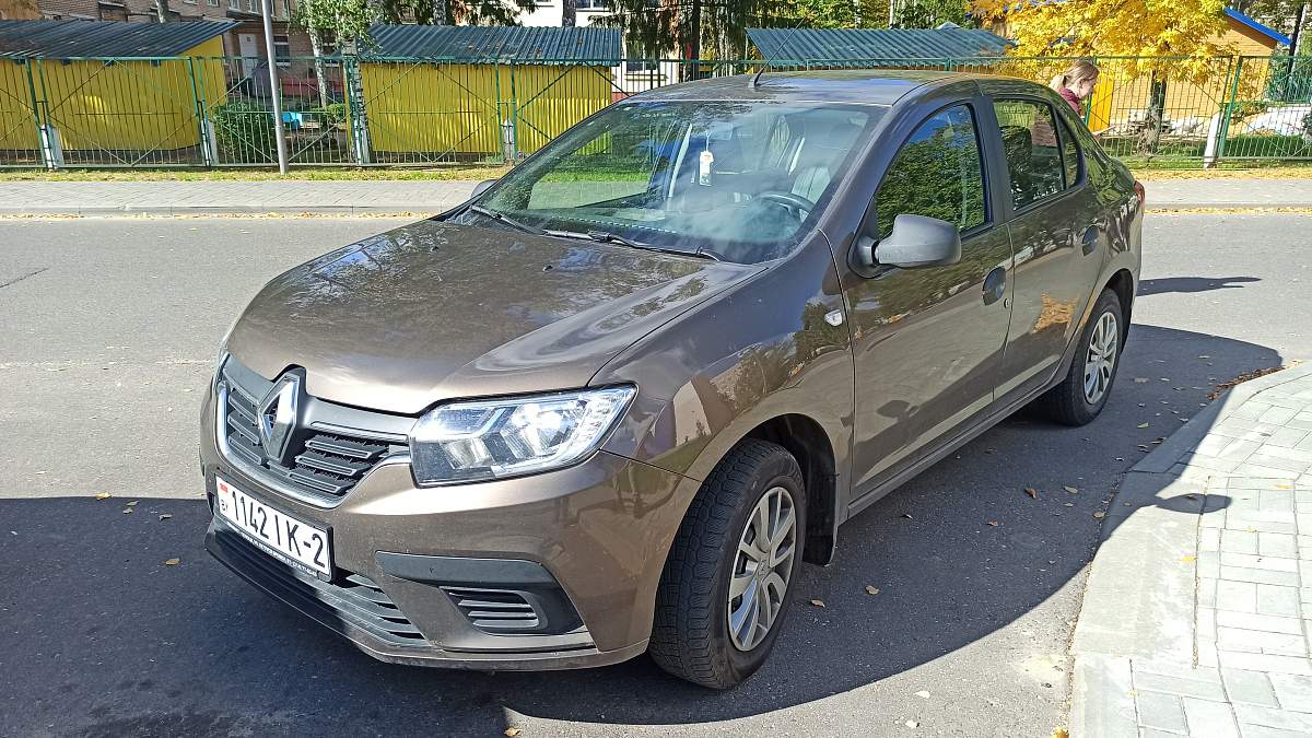 Купить автомобиль Renault Logan, 2018 г. в г. Новополоцк - цена 16170  рублей, фото, характеристики.