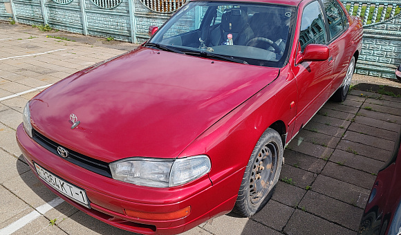 Toyota Camry, 1992