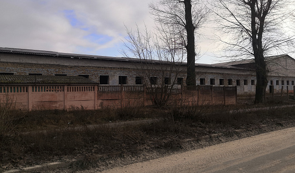 Здание специализированное обрабатывающей промышленности в г. Пинске, площадью 3351.8 м²