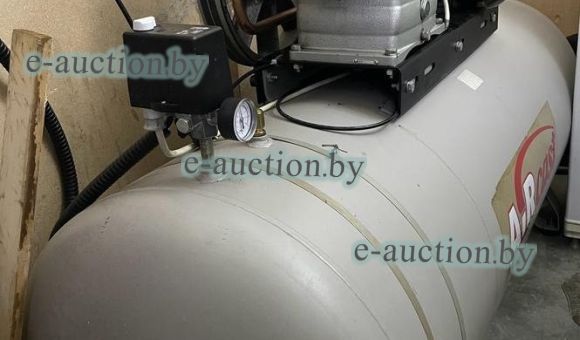 Воздушный компрессор