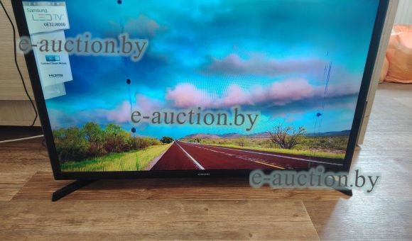 Телевизор SAMSUNG UE32J4000AK