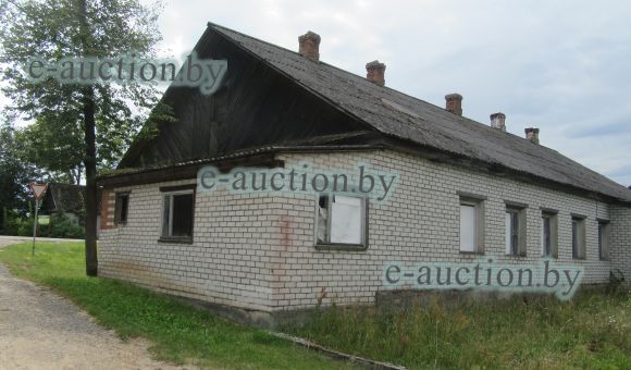 Здание общежития в д. Клетище (Столбцовский район)