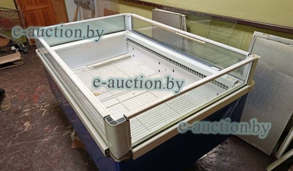 Морозильник открытый, бело-синего цвета
