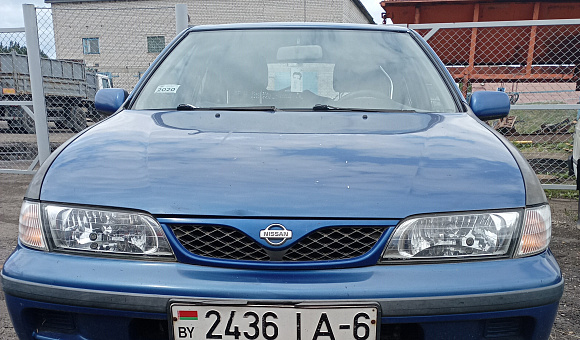 Nissan Almera, 1999