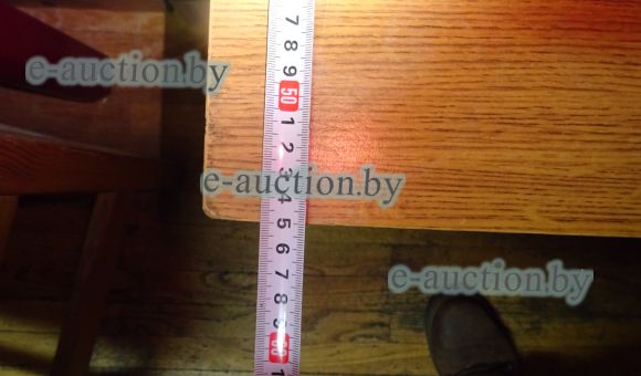 Журнальный столик светлый