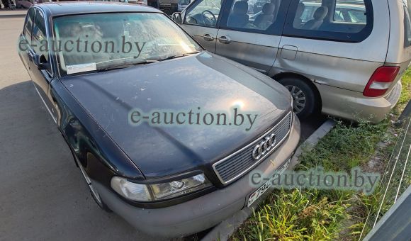 Audi A8, 1998