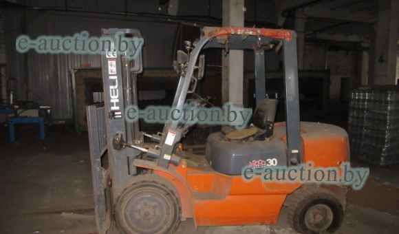 Погрузчик HELI CPCD 30