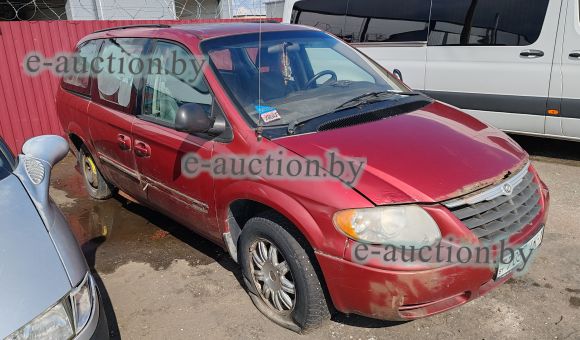 Chrysler Town & Country, 2005